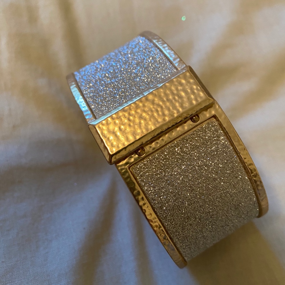 Cuff bracelet